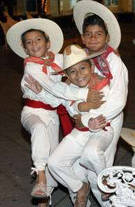 Colima Folklorico, Colima Mexico Fotografia Photographs 