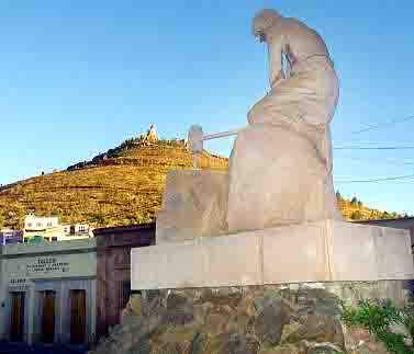 La Bugfa Hill Zacatecas...Bill Bell Photograph
