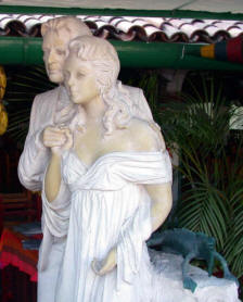 Liz Taylor and Richard Burton Statue Puerto Vallarta Mexico Photography by Bill Bell 