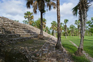 El Tigre  Mayan Archeological Site Campeche Mexico Photographs by Bill Bell