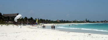 Playa del Carmen Photography by Bill and Dot Bell