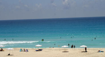 Cancun Photography by Bill and Dorothy Bell