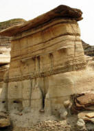 Dinosaurs, Hoodoos and Badlands The Royal Tyrrell Museum, and Alberta's Badlands, Canada Photgraphy by Bill Bell