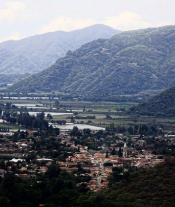 The site itself is perhaps the most dramatic in western Mexico and sits on a hill overlooking the Vega dam and town of Teuchitlan.