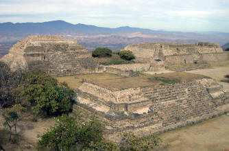 Monte Alban Oaxaca Mexico Pohotography by Bill Belll