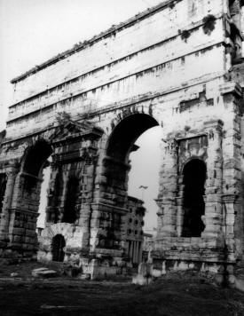 One of romes Gates Italy - Rome, Florence, Venice,  Ancient Roman towns and much more...photography by Bill Bell