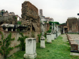headless Roman statues To view more photography of Italy - Rome, Florence, Venice,  Ancient Roman towns and much more...photography by Bill Bell