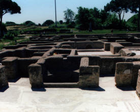 Simple roman structure look like a maze More Italy Photography -   Ancient Roman towns, Venice, Florence, Rome...photography by Bill Bell