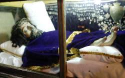 One of the many diffferenet types of religous exhibitions in Puebla's Cathdral